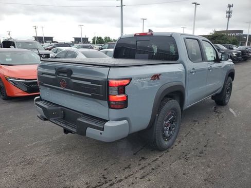 New 2026 Nissan Frontier PRO-4X w/ Tow Package AWD/4WD image 7