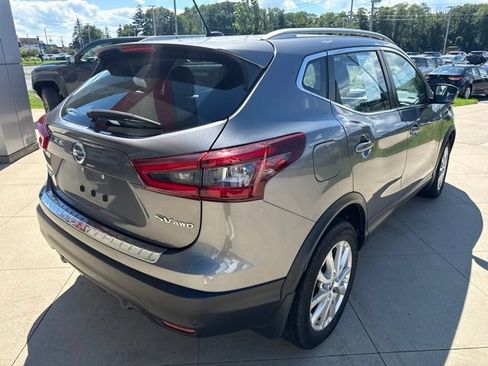 Used 2022 Nissan Rogue Sport SV w/ Technology Package AWD/4WD image 7