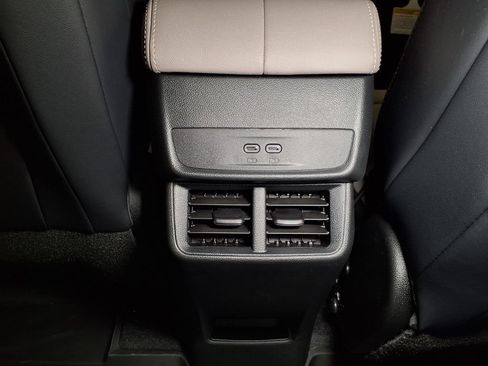 New 2027 GMC Terrain Elevation w/ Elevation Premium Package FWD image 13