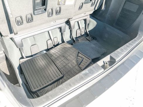 Used 2020 Toyota Sienna Limited Premium image 37