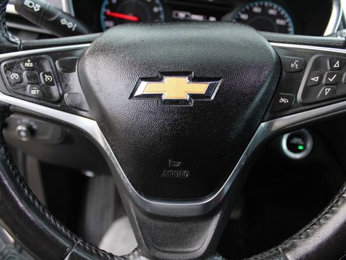 Used 2018 Chevrolet Equinox LT image 13