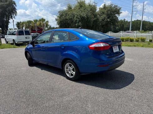 Used 2018 Ford Fiesta SE FWD image 30