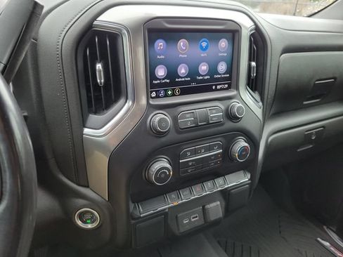 Used 2020 Chevrolet Silverado 1500 LT Trail Boss AWD/4WD image 23