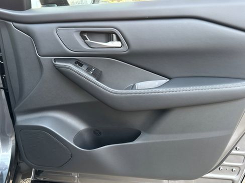 New 2026 Nissan Rogue SV image 14