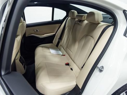 Used 2024 BMW 330i xDrive Sedan w/ Premium Package AWD/4WD image 23