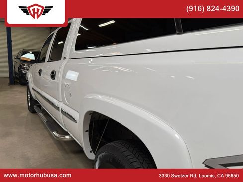 Used 2002 GMC Sierra 1500 SLE w/ SLT Marketing Option Pkg AWD/4WD image 5