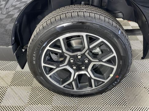 New 2026 Ford Maverick Lariat AWD/4WD image 17