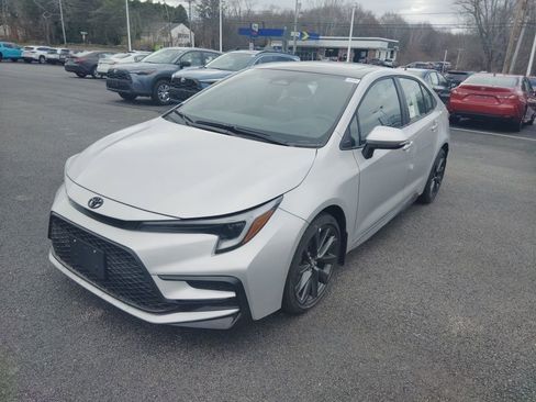 New 2026 Toyota Corolla XSE image 2