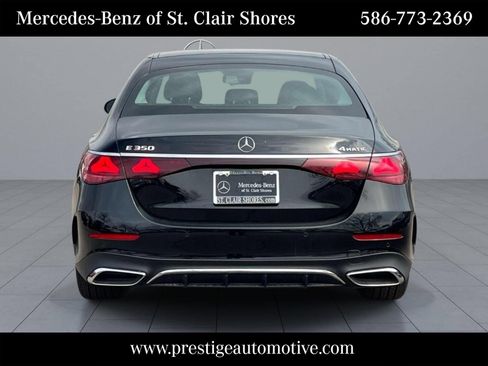Used 2026 Mercedes-Benz E 350 4MATIC Sedan image 5