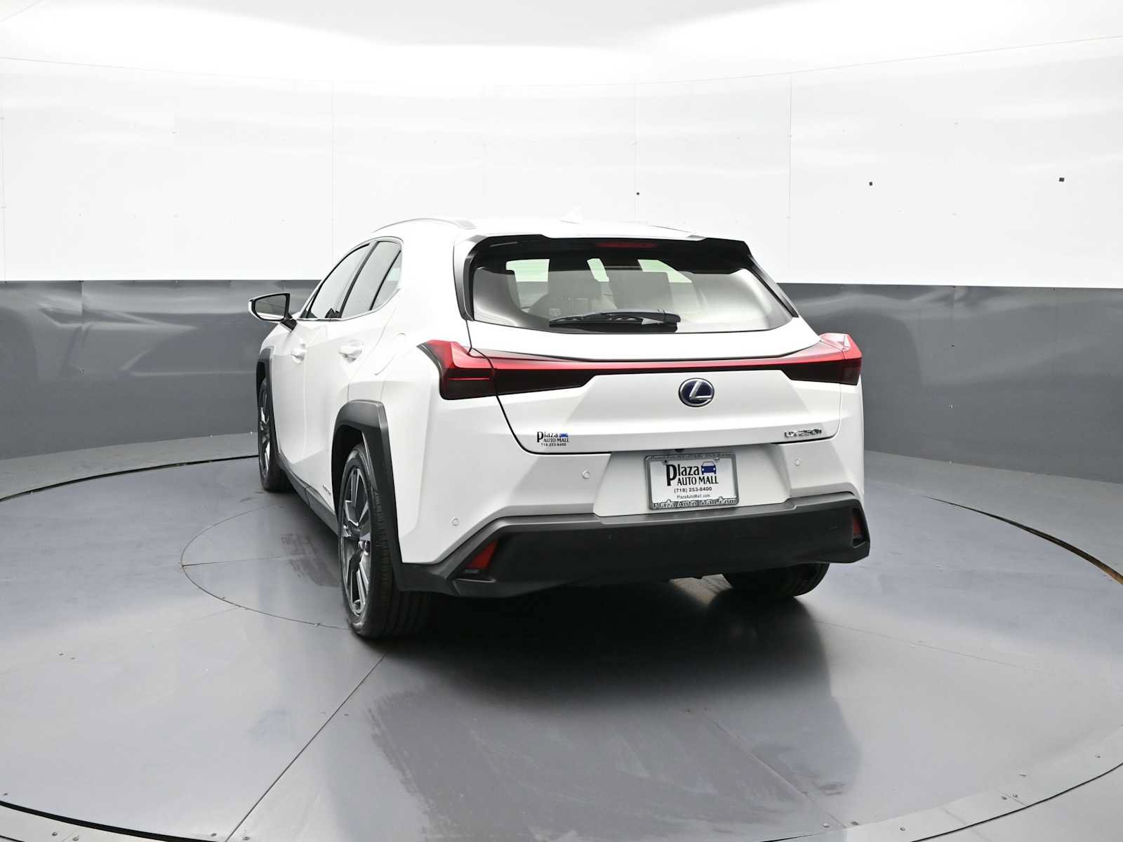 Used 2021 Lexus UX 250h w/ Premium Package AWD/4WD image 6