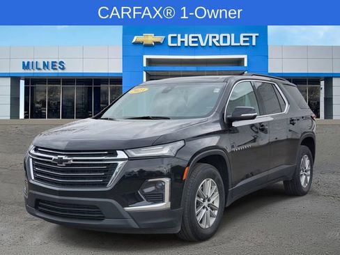 Certified 2023 Chevrolet Traverse LT w/ LPO, Floor Liner Package AWD/4WD image 2