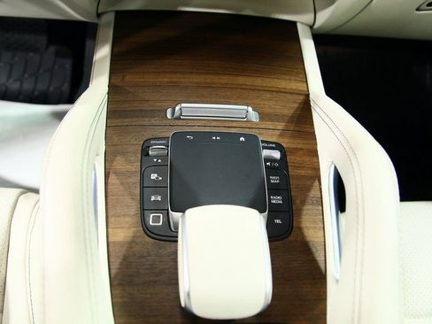 Certified 2025 Mercedes-Benz GLE 350 4MATIC image 22