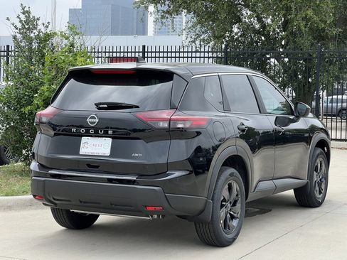 New 2026 Nissan Rogue SV AWD/4WD image 4