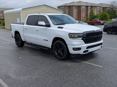 Used 2020 RAM 1500 Big Horn RWD image 3