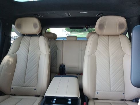 Used 2025 Cadillac Escalade IQ Luxury 2 AWD/4WD image 24