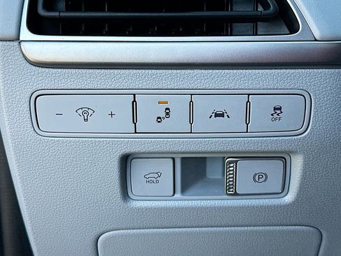 Used 2022 Hyundai Palisade SEL w/ Convenience Package image 11