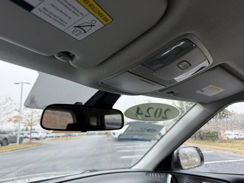 Used 2024 Kia Soul LX w/ Option Group 015 image 21