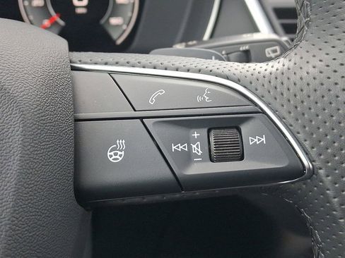 Certified 2024 Audi Q5 2.0T Premium Plus w/ Premium Plus Package image 23