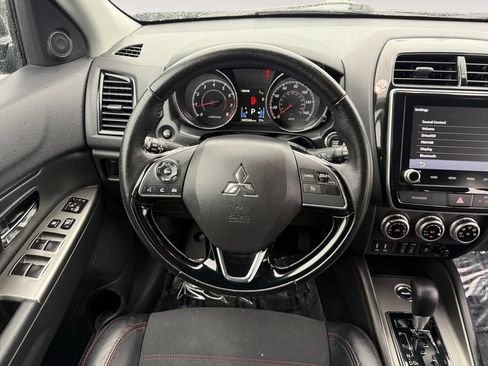 Used 2024 Mitsubishi Outlander Sport SE AWD/4WD image 12