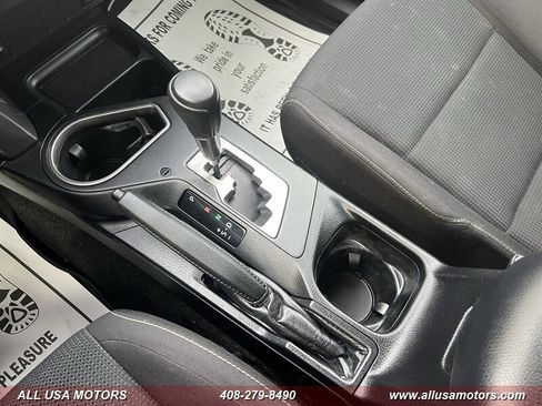 Used 2017 Toyota RAV4 XLE w/ Plus Extra Value Package FWD image 38