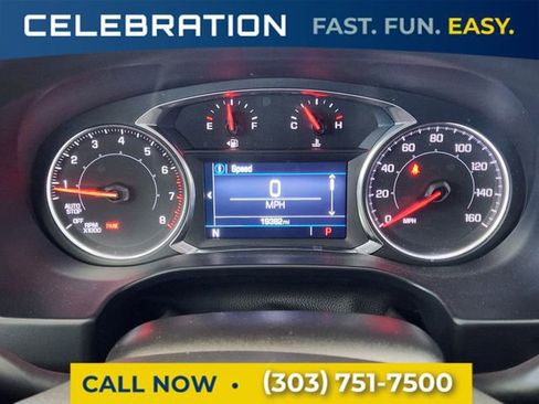 Used 2023 GMC Acadia SLE w/ Driver Convenience Package image 19