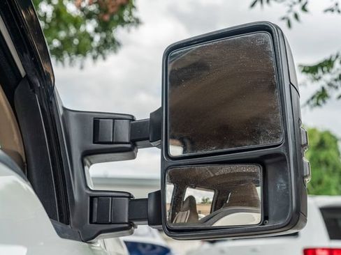 Used 2001 Ford F350 Lariat AWD/4WD image 16
