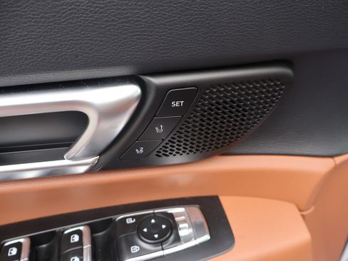 Certified 2025 Kia Telluride SX Prestige X-Pro AWD/4WD image 20