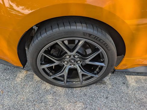 Used 2019 Ford Mustang GT Premium w/ Performance Package - Level 2 RWD image 12