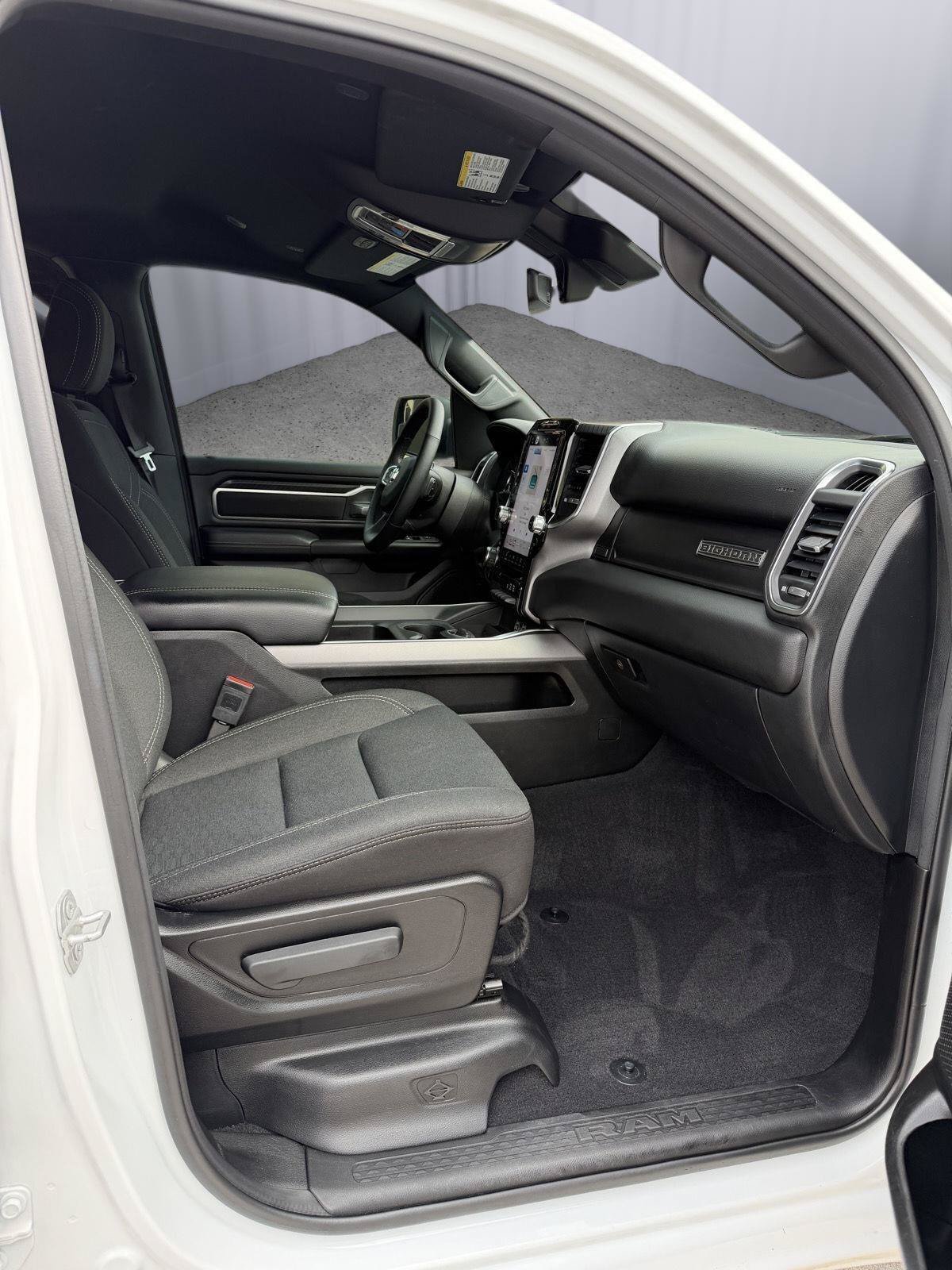 Used 2025 RAM 1500 Big Horn AWD/4WD image 26