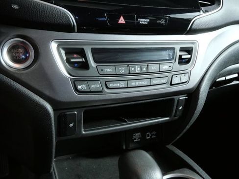 Used 2019 Honda Pilot EX-L image 19
