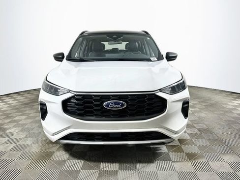Used 2023 Ford Escape ST-Line w/ Tech Pack #1 FWD image 8