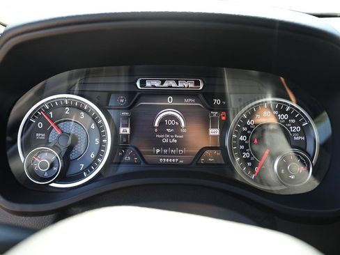 Used 2021 RAM 1500 Big Horn AWD/4WD image 15