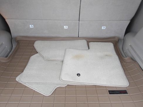 Used 2010 Ford Edge SE image 24