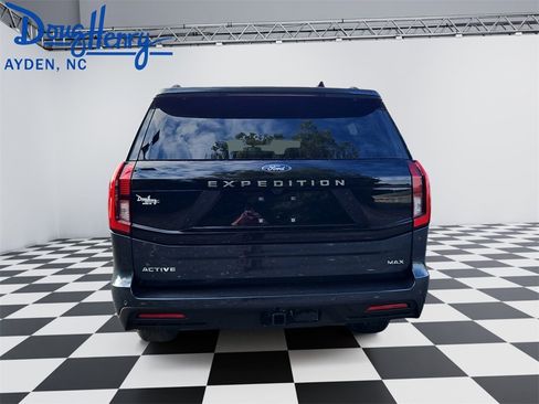 New 2025 Ford Expedition Max Active image 4