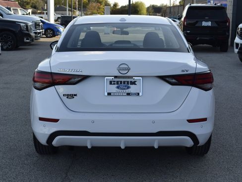 Used 2024 Nissan Sentra SV image 9