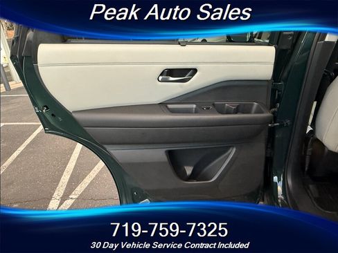 Used 2022 Nissan Pathfinder SL image 22