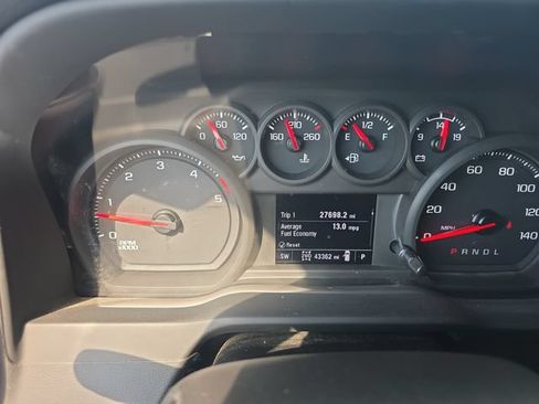 Used 2025 Chevrolet Silverado 2500 Custom w/ Custom Value Package AWD/4WD image 20