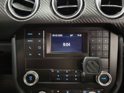 Used 2019 Ford Mustang Coupe RWD image 18