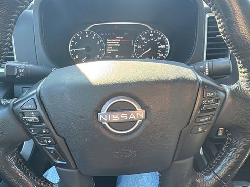 Used 2022 Nissan Frontier SV image 20