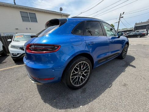 Used 2015 Porsche Macan Turbo AWD/4WD image 4