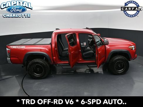 Used 2021 Toyota Tacoma TRD Off-Road AWD/4WD image 32