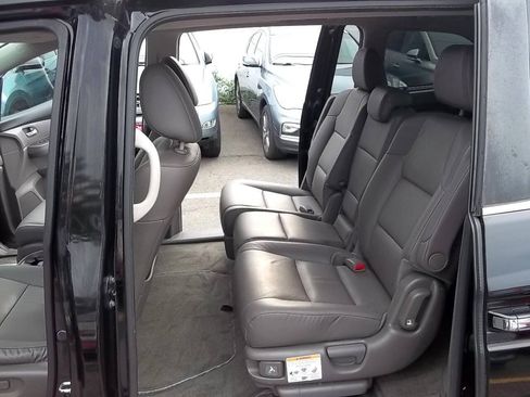 Used 2016 Honda Odyssey EX-L image 9