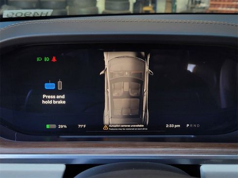 Used 2022 Tesla Model S image 23