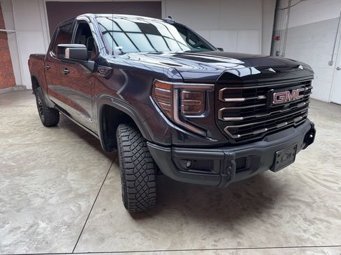 Used 2023 GMC Sierra 1500 AT4X AWD/4WD image 7