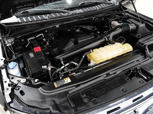 Used 2019 Ford Expedition Limited w/ Cargo Package image 65