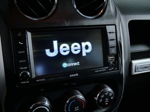 Used 2015 Jeep Compass Latitude AWD/4WD image 24