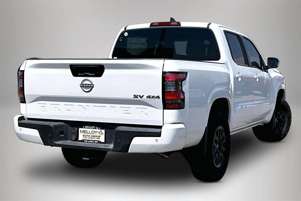 Used 2024 Nissan Frontier SV w/ Technology Package AWD/4WD image 6