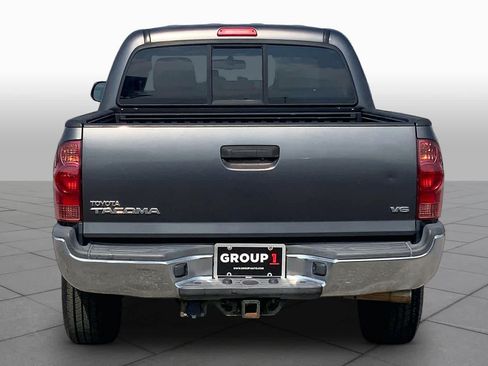 Used 2013 Toyota Tacoma 4x4 Double Cab w/ TRD Off-Road Pkg image 5