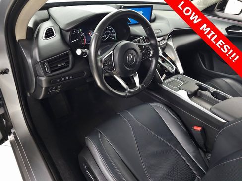 Used 2022 Acura TLX w/ Technology Package image 17