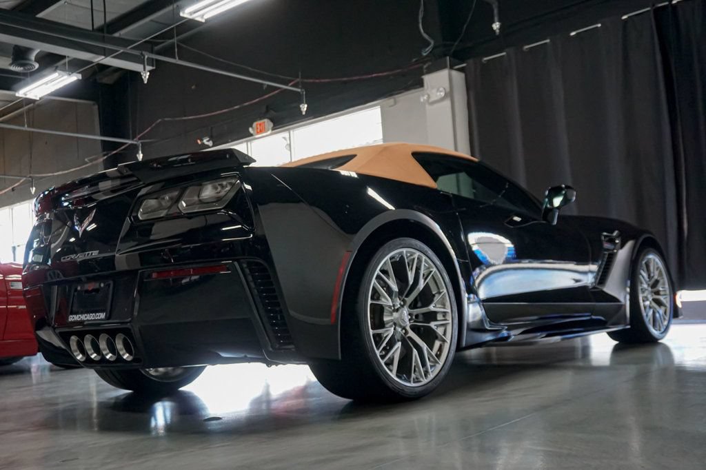 Used 2017 Chevrolet Corvette Z06 RWD image 25